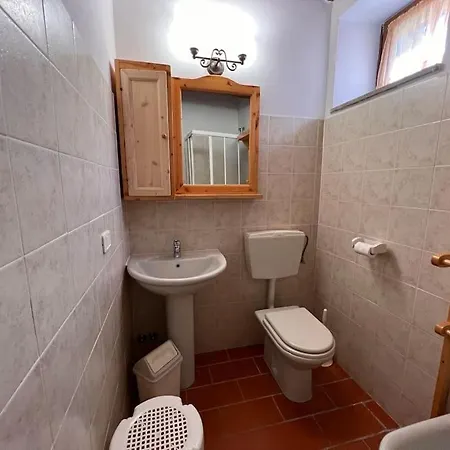Apartment 4 Pasqua In Accogliente Rifugio Di Montagna Con Internet Privato E Parcheggio Gratuito - Nuova Gestione Castel del Piano (Tuscany)